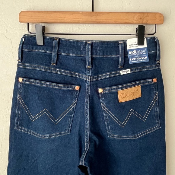 NWT Wrangler wanderer high rise flare jeans 28x34 - Picture 5 of 11